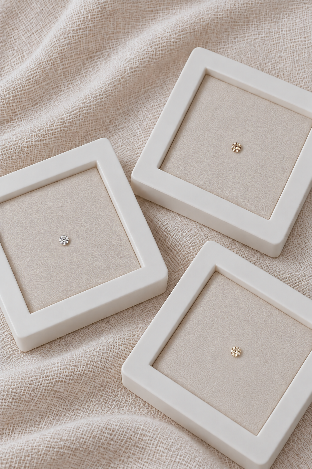 melee round champagne colourless moissanite